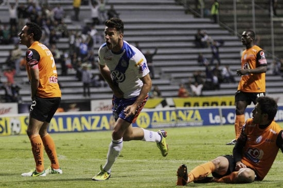 La Franja derrotó 2-0 a Pachuca en la cancha del Cuauhtémoc