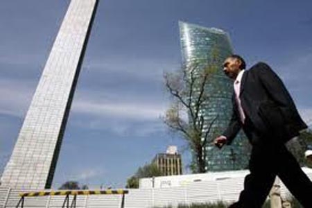 Sicilia, Krauze, Villoro… exigen que Estela de Luz sea Memorial de Víctimas