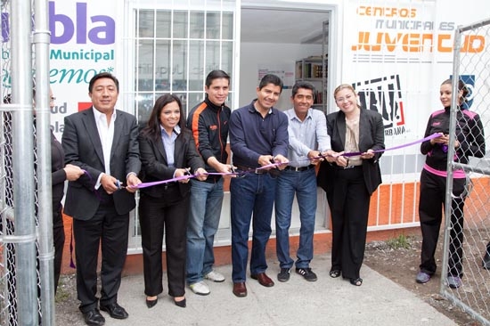 Eduardo Rivera entregó Centro Municipal de la Juventud en el barrio de San Antonio