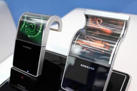 Samsung presentará teléfono con pantalla flexible