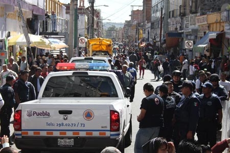 Trifulca entre ambulantes y normatividad en el Centro Histórico de Puebla
