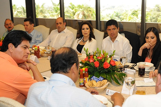 Edil de Puebla encabeza reunión de municipios de México con la Conago
