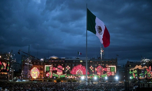 El Bicentenario, festejo chafa