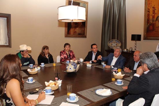 PRI Puebla “reglamentará” conducta de sus diputados locales