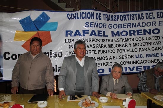 René Meza presiona otra vez para ser titular de SCT; RMV ni lo ve ni lo oye