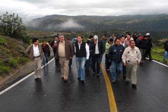 SCT reporta ocho carreteras donde usuarios deben circular con mayor precaución