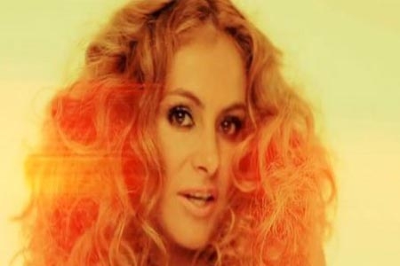 Paulina Rubio grita Me gustas tanto, en internet