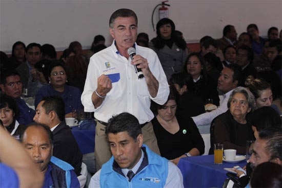 Inclusión para personas con discapacidad en Puebla, ofrece Tony Gali