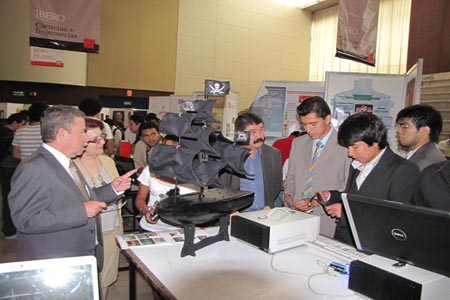 Expo Ibero 2011 presenta 364 proyectos de estudiantes