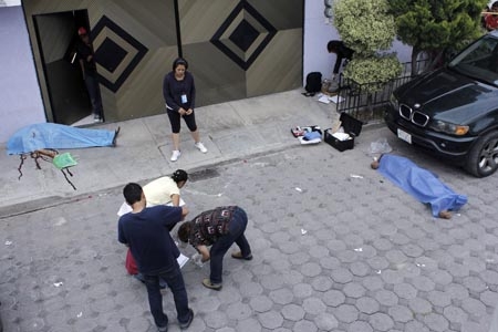 Madre e hija fueron asesinadas a balazos en la colonia El Salvador