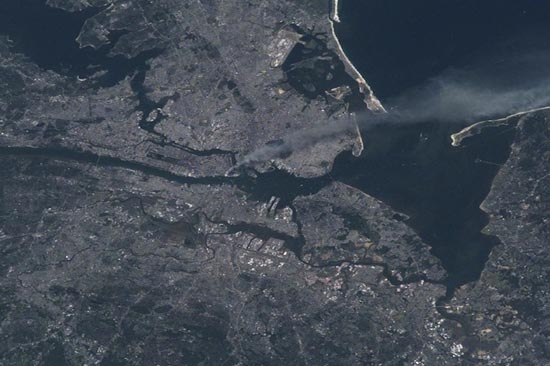Así captó la NASA el ataque terrorista del 11-S desde el espacio