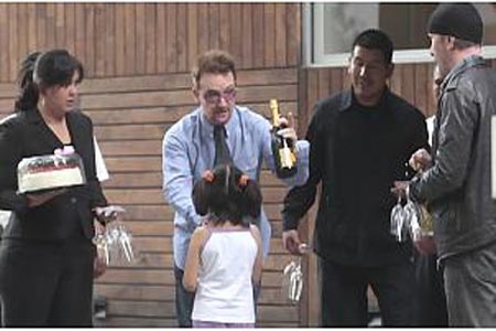 Bono celebró cumpleaños en México