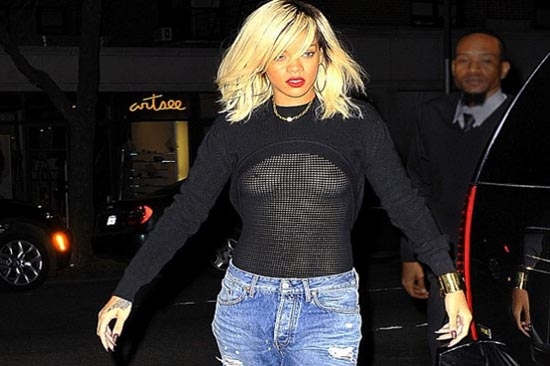 Rihanna no dejó nada a la imaginación