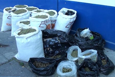 Detienen a sujeto con 100 kilogramos de marihuana en Tepito