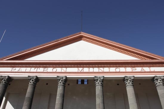 Hay más de 10 mil muertos olvidados en el panteón municipal