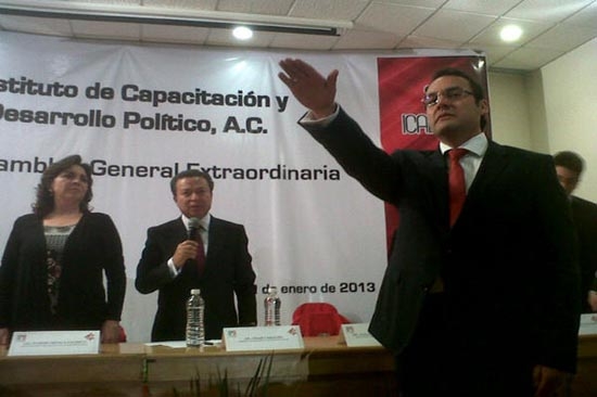 Guillermo Deloya, presidente nacional del ICADEP del PRI