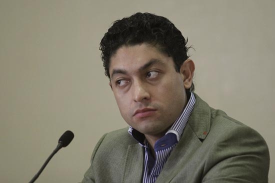 Diputados cierran paso a participación social en elección de CAIP