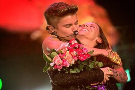Justin Bieber presume al amor de su vida