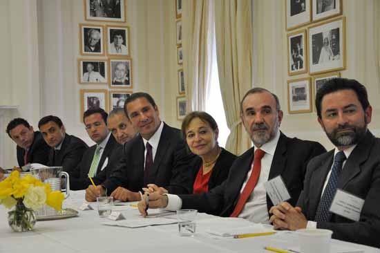 Moreno Valle se reúne con empresarios en Nueva York