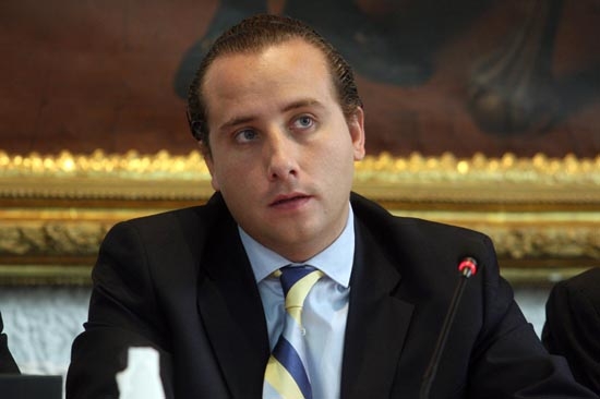 PAN, PRD, Panal y MC deben repetir alianza en Puebla para 2013: Riestra