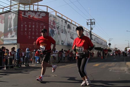 UPAEP realizó su primera carrera 5 y 10 kilómetros por las calles de Puebla