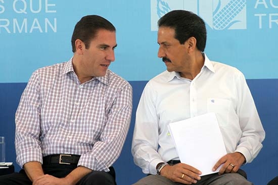 Moreno Valle y Esparza, de gira; el gobernador pide dejar atrás polarización electoral