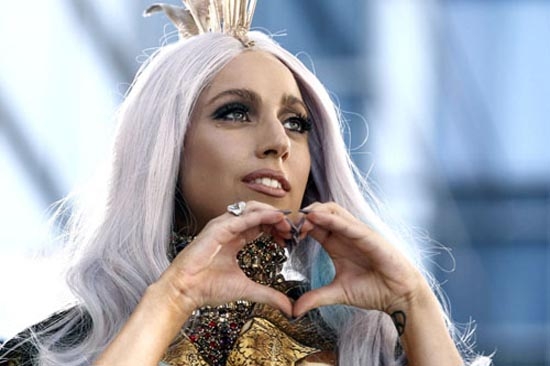 Lady Gaga visitó vivienda de Amy Winehouse