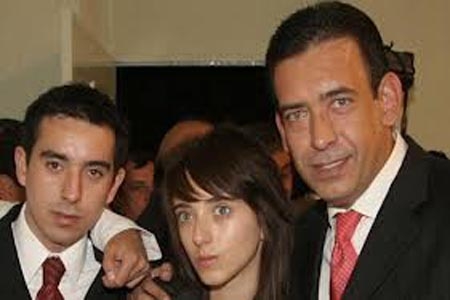 Ya olfateo a los asesinos de mi hijo: Humberto Moreira