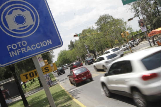Foto Infracción, nueva modalidad en Puebla para multar a automovilistas