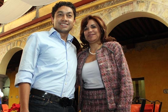 Blanca Alcalá, le aprueban su cuenta pública 2010