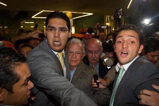 Granier, 7 de cada 10 mexicanos cree que es culpable: Parametría