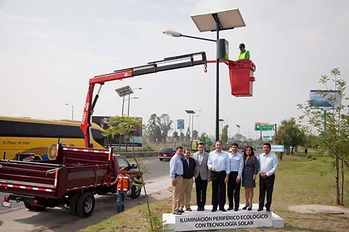 Nueva imagen al Periférico Ecológico; tendrá iluminación con energía solar