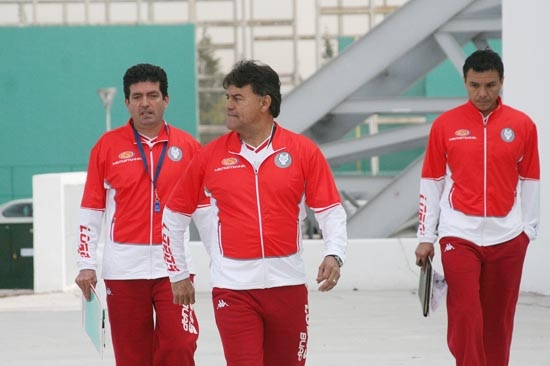 Sergio Orduña es cesado como DT de Lobos BUAP