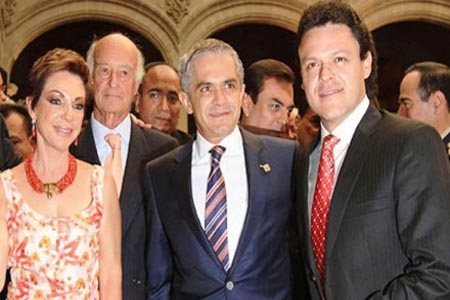 Martha Sahagún reaparece en evento del jefe de gobierno del DF