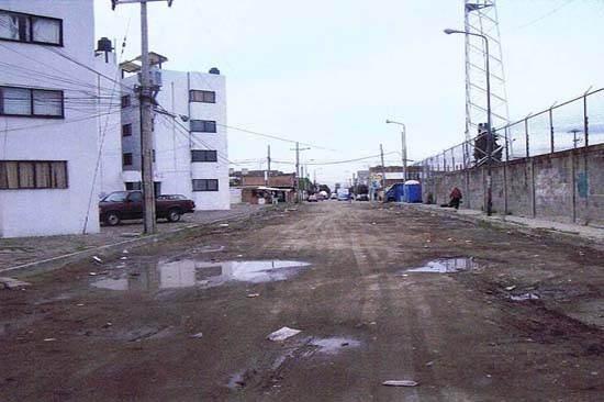 Candidato del PRI a diputado destruyó una calle en La Libertad