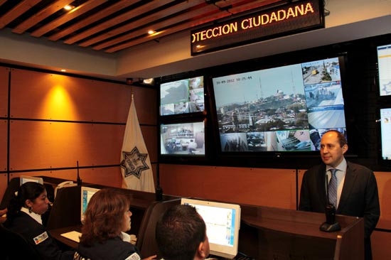 Fernando Manzanilla inauguró centro de mando de la Policía Auxiliar