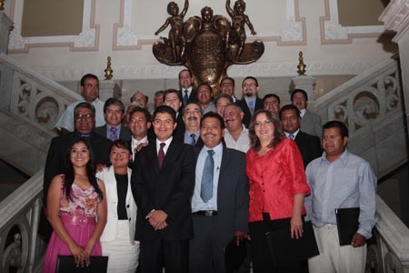 Toman protesta presidentes de juntas auxiliares de Puebla