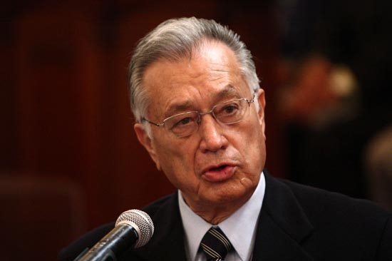 Bartlett vaticina que Moreno Valle hundirá a Puebla