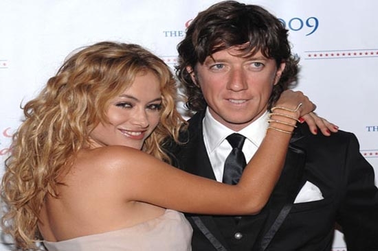 Paulina Rubio se convirtió en mamá