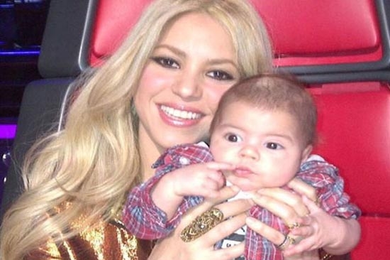Shakira presume a Milan en Twitter