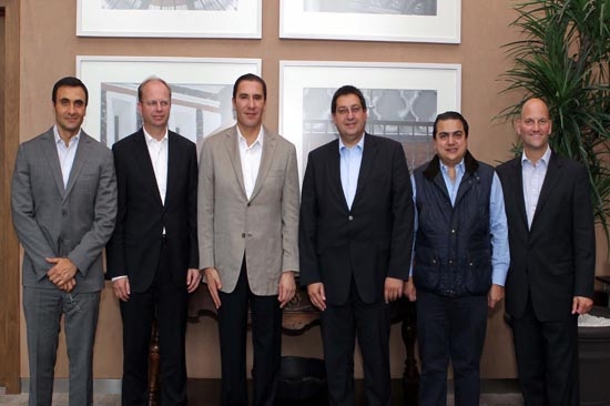 Moreno Valle se reúne con director de Audi en México