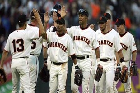 San Francisco 8-3 Detroit, inició la Serie Mundial 2012
