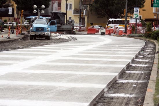 Obra en bulevar 5 de Mayo tiene avance del 41%: Velázquez