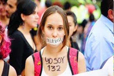 #YoSoy132 realizó asamblea general en la UNAM
