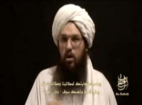 Terrorista estadunidense de Al Qaeda insta a atacar embajadas de EU