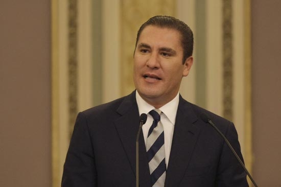 Moreno Valle imita a Peña Nieto y plantea un Pacto por Puebla