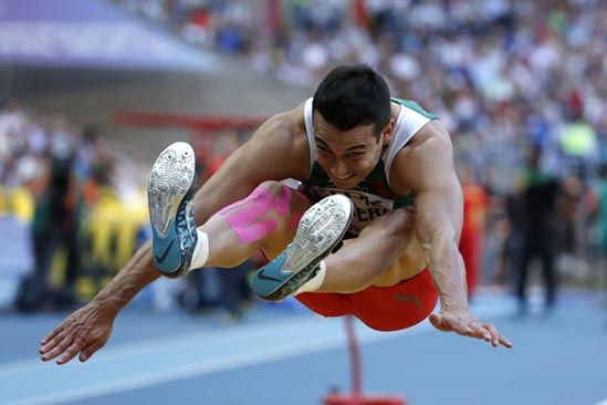 Luis Rivera obtuvo bronce para México en salto de longitud del Mundial de Atletismo