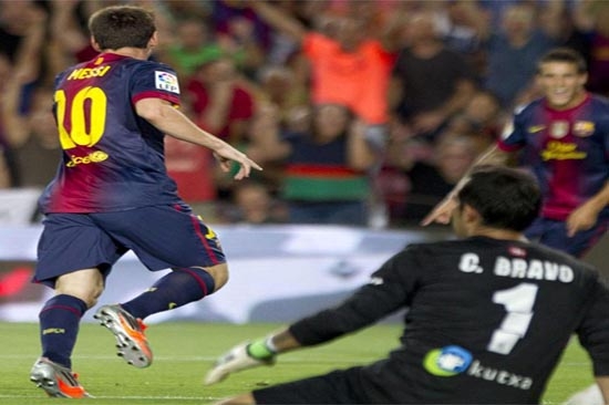 Barcelona inicia goleando 5-1 a Real Sociedad