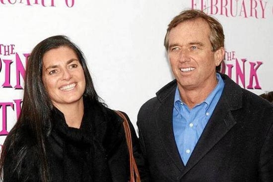 Esposa de Robert Kennedy se suicidó