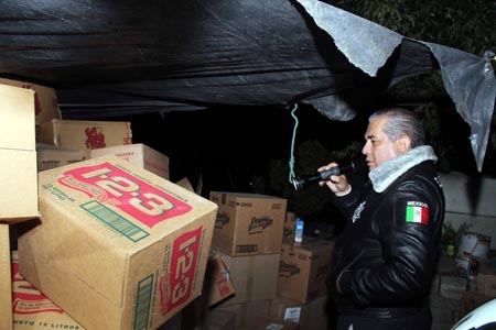 Policía Estatal localizó bodega con toneladas de mercancía robada en límites con Tlaxcala